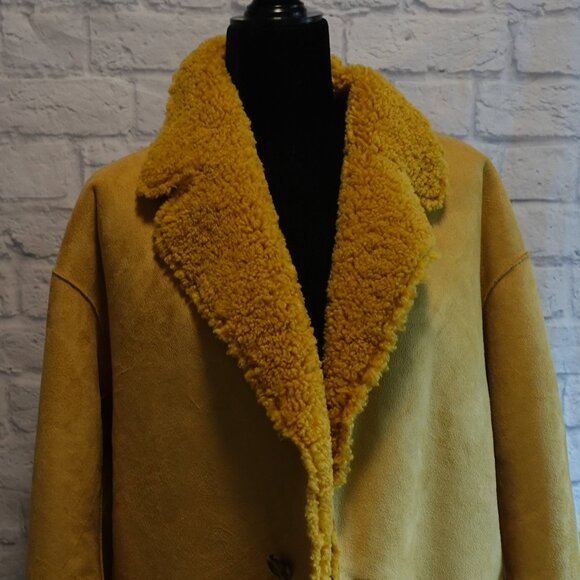 Scotch & Soda Ladies long reversible teddy jacket in yellow - Picture 4 of 16